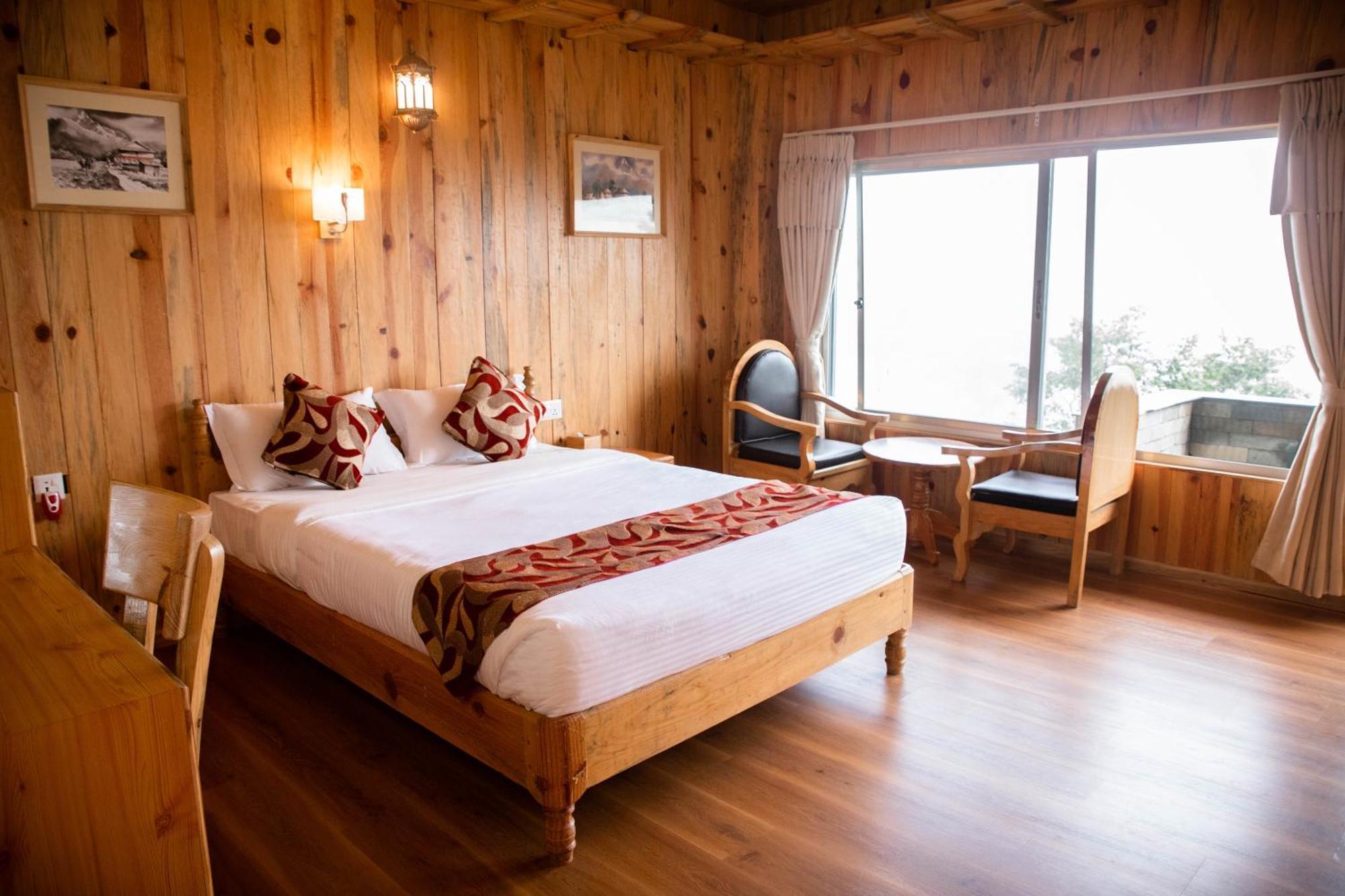 Himalayan Deurali Resort Pokhara Buitenkant foto